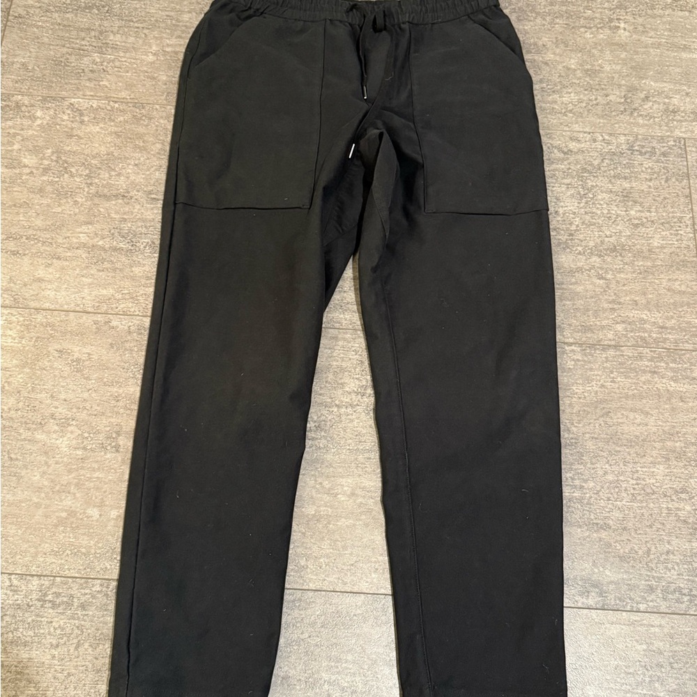 Cuts Men's Icon Cropped Pull On Pants Black Casual